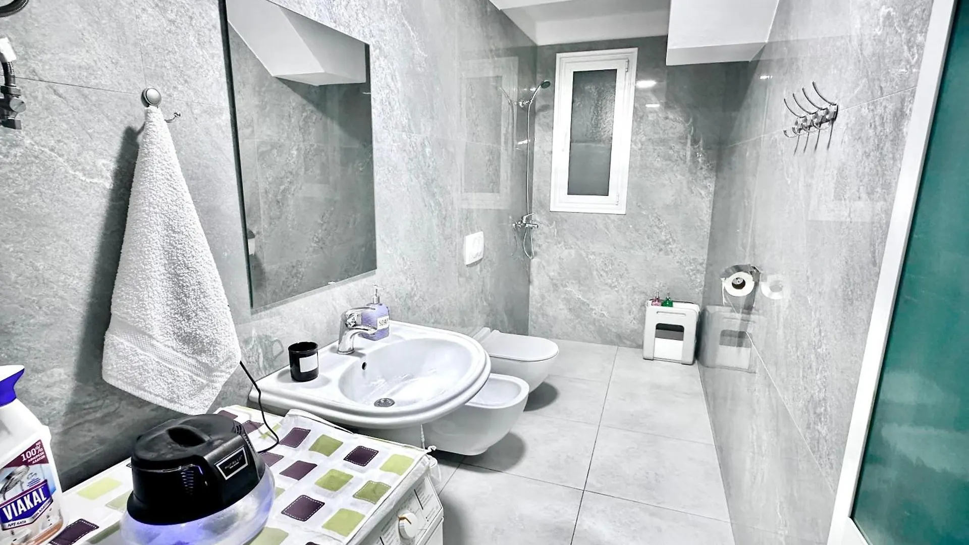 Cozy Urban Apartment Tirana
